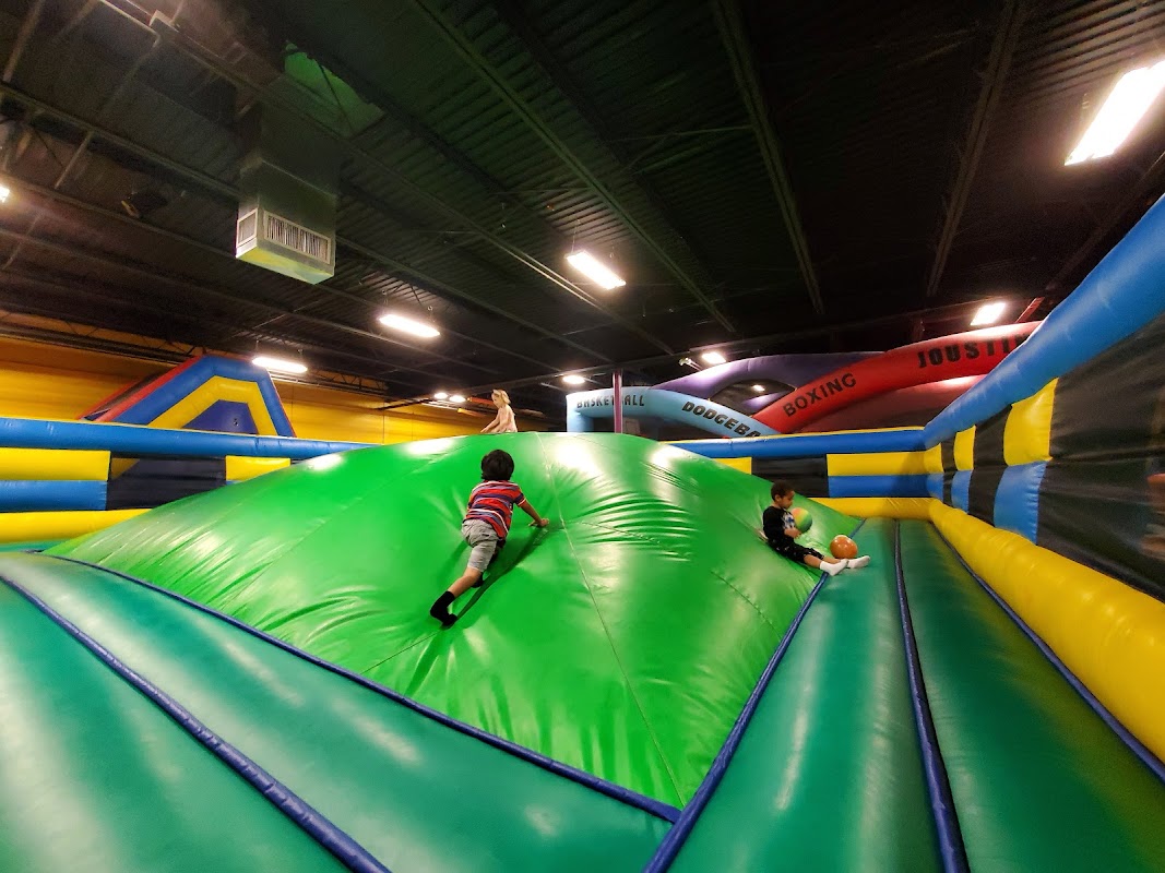 Bounce House photo 2