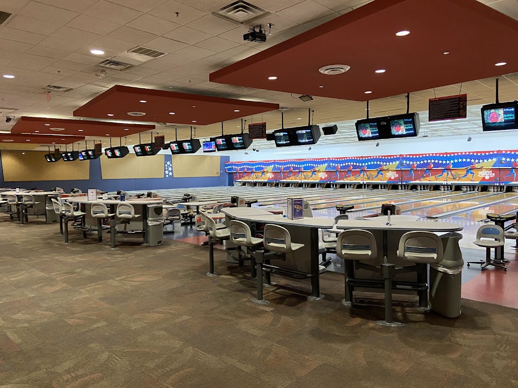 Bowlero Bowl America Short Pump photo 2