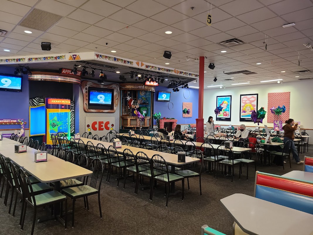 Chuck E. Cheese Vancouver photo 3