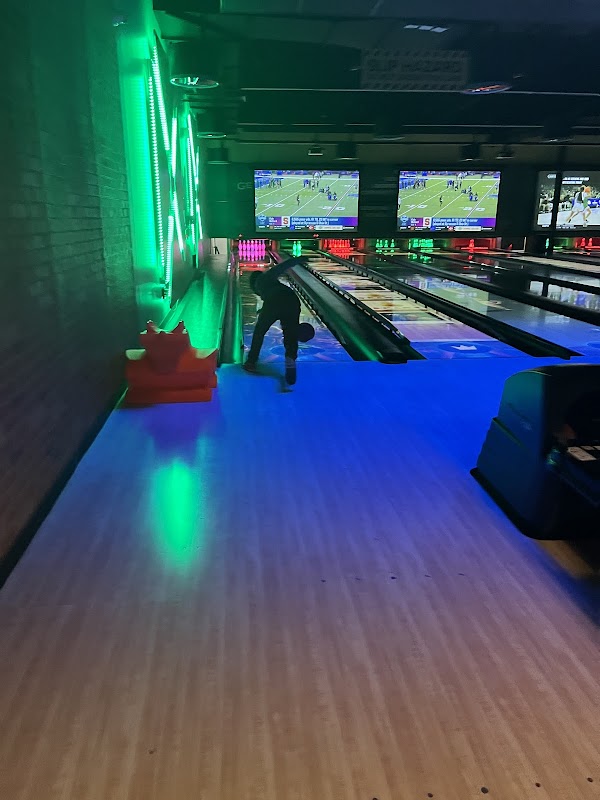 Stars and Strikes Raleigh photo 3