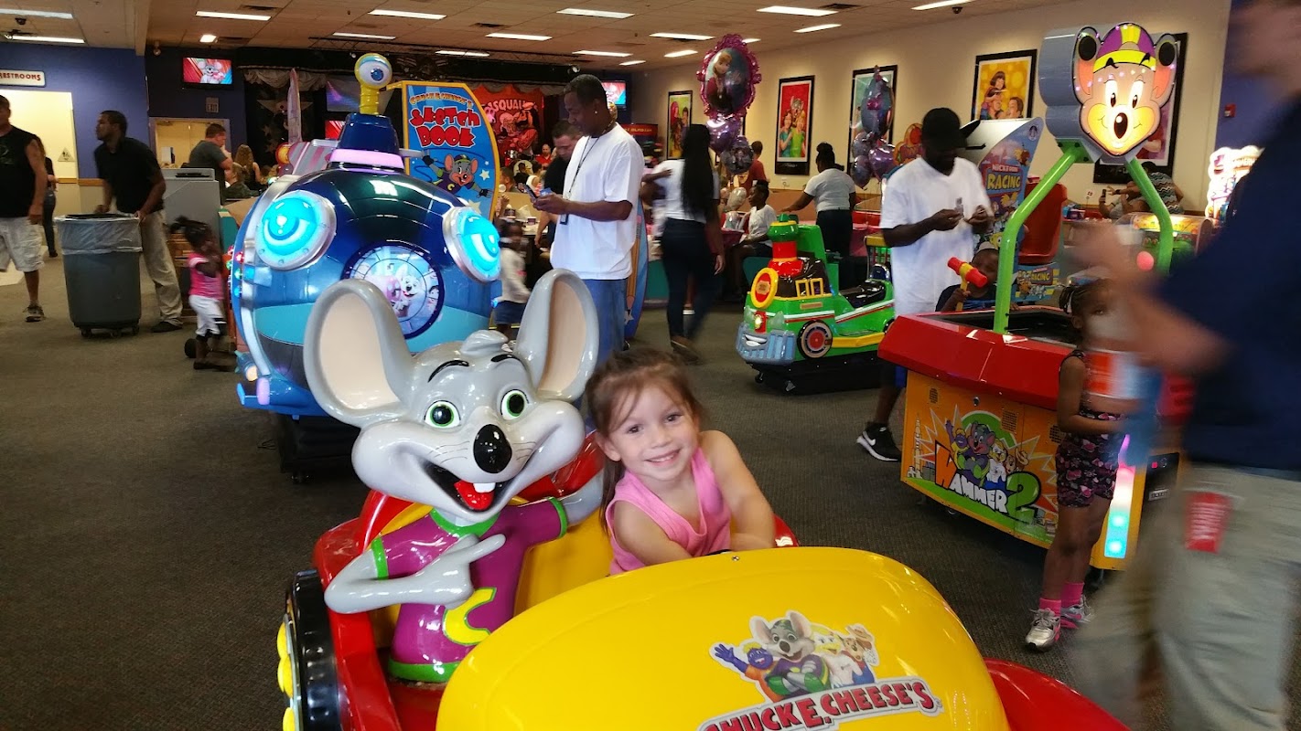 Chuck E. Cheese Tampa photo 3