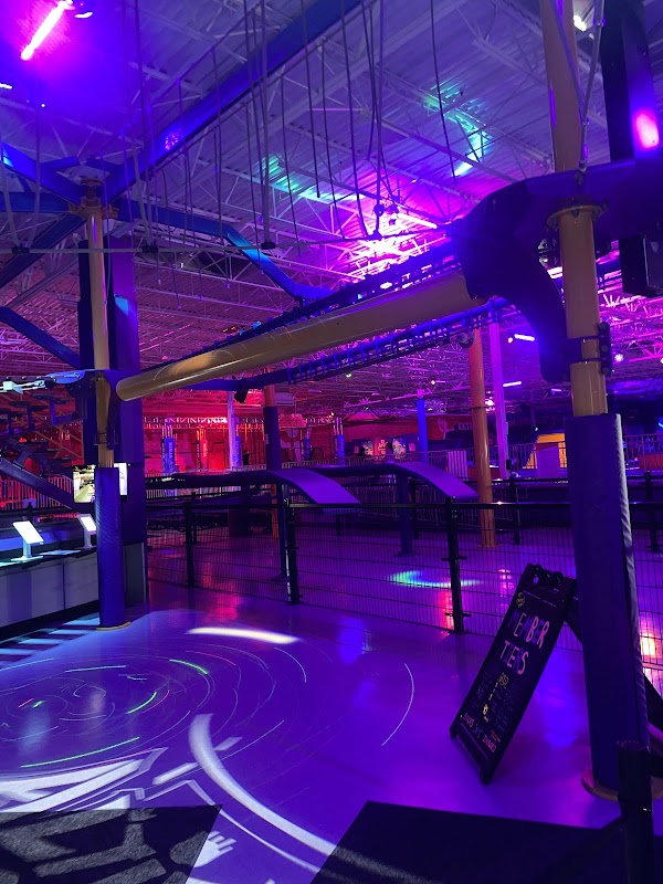 Altitude Lombard photo 7