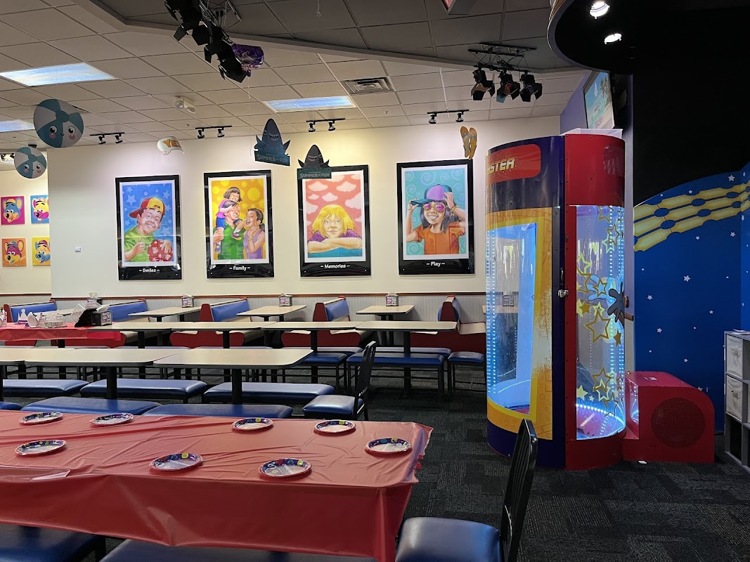 Chuck E. Cheese Warwick photo 2