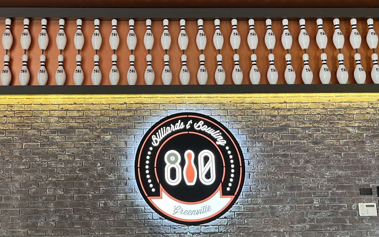 810 Billiards & Bowling photo 9