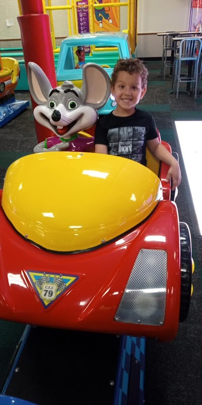 Chuck E. Cheese Palm Desert photo 4