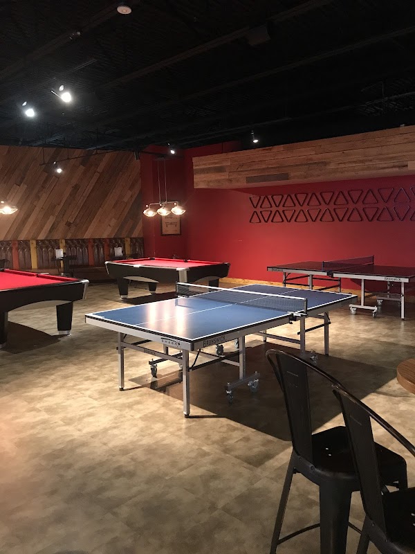 810 Billiards & Bowling photo 10