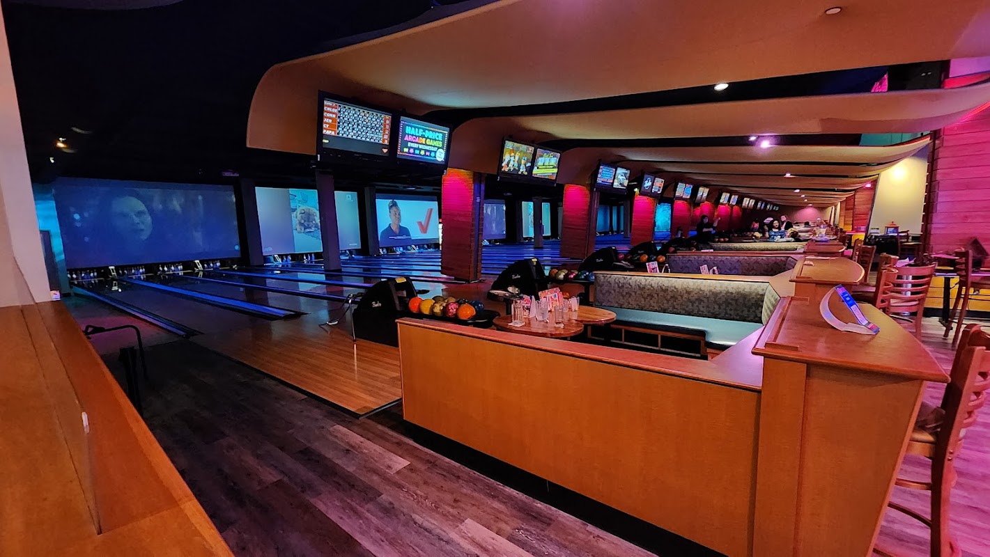 Bowlero Anaheim photo 1
