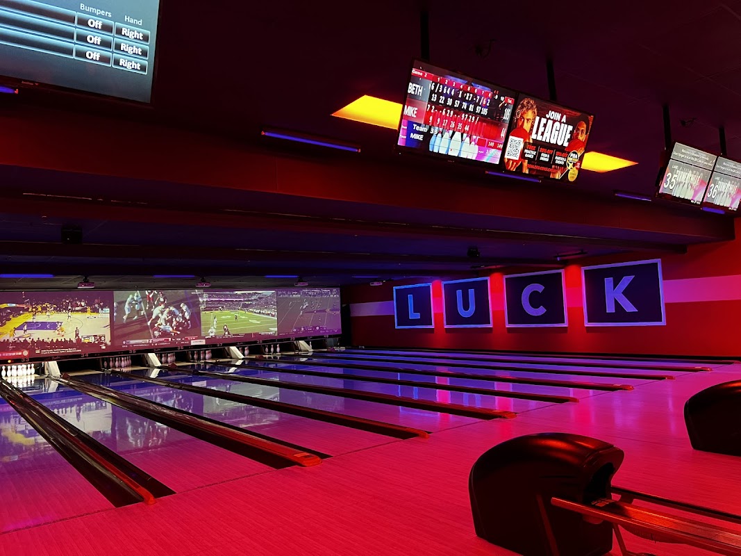 Bowlero Turnersville photo 1