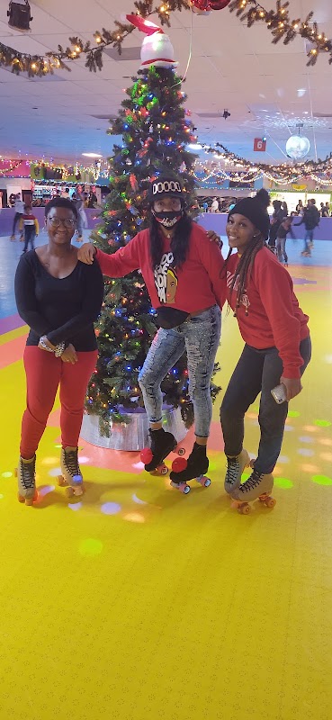 Bear Creek Roller Rink photo 10