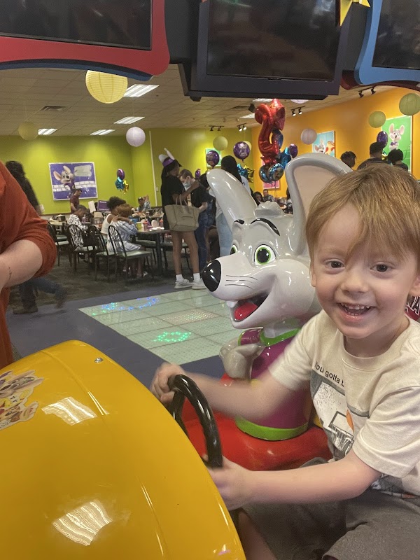 Chuck E. Cheese Lawton photo 3