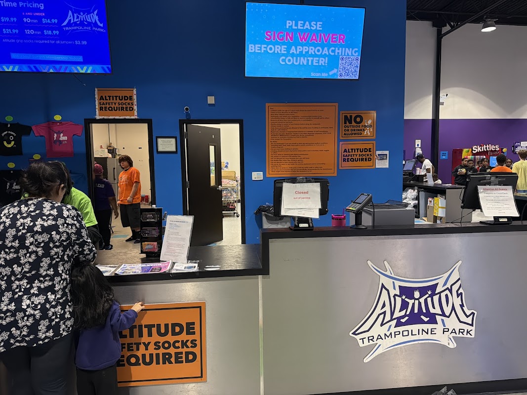 Altitude Round Rock photo 10