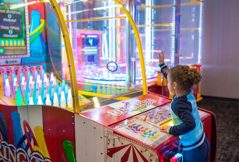 Apex Entertainment Albany photo 9