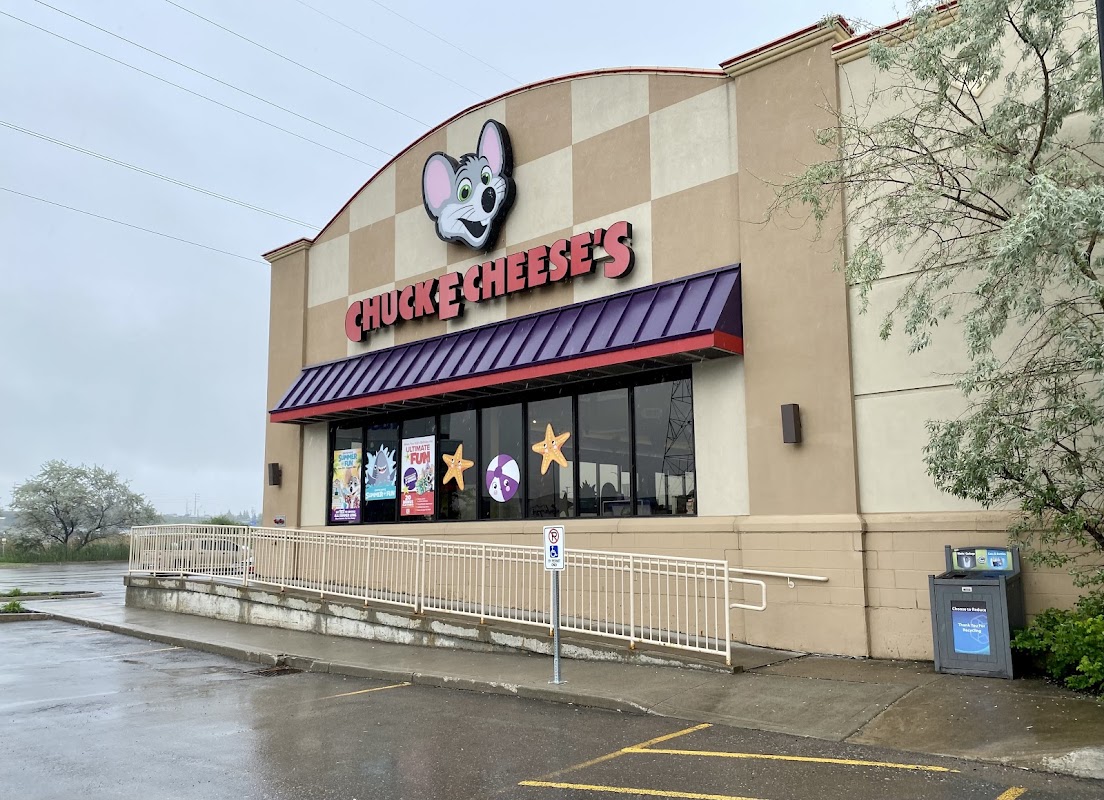 Chuck E. Cheese Whitby photo 2