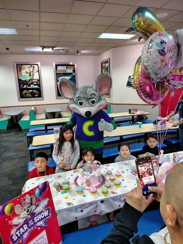Chuck E. Cheese Nanuet photo 2