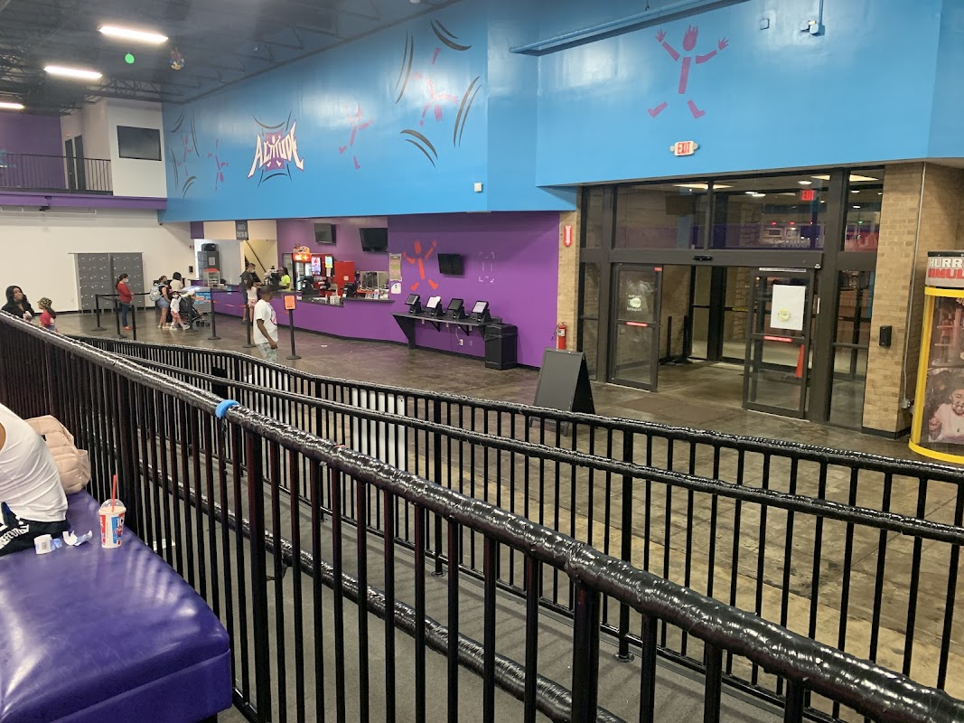 Altitude Cedar Hill photo 8