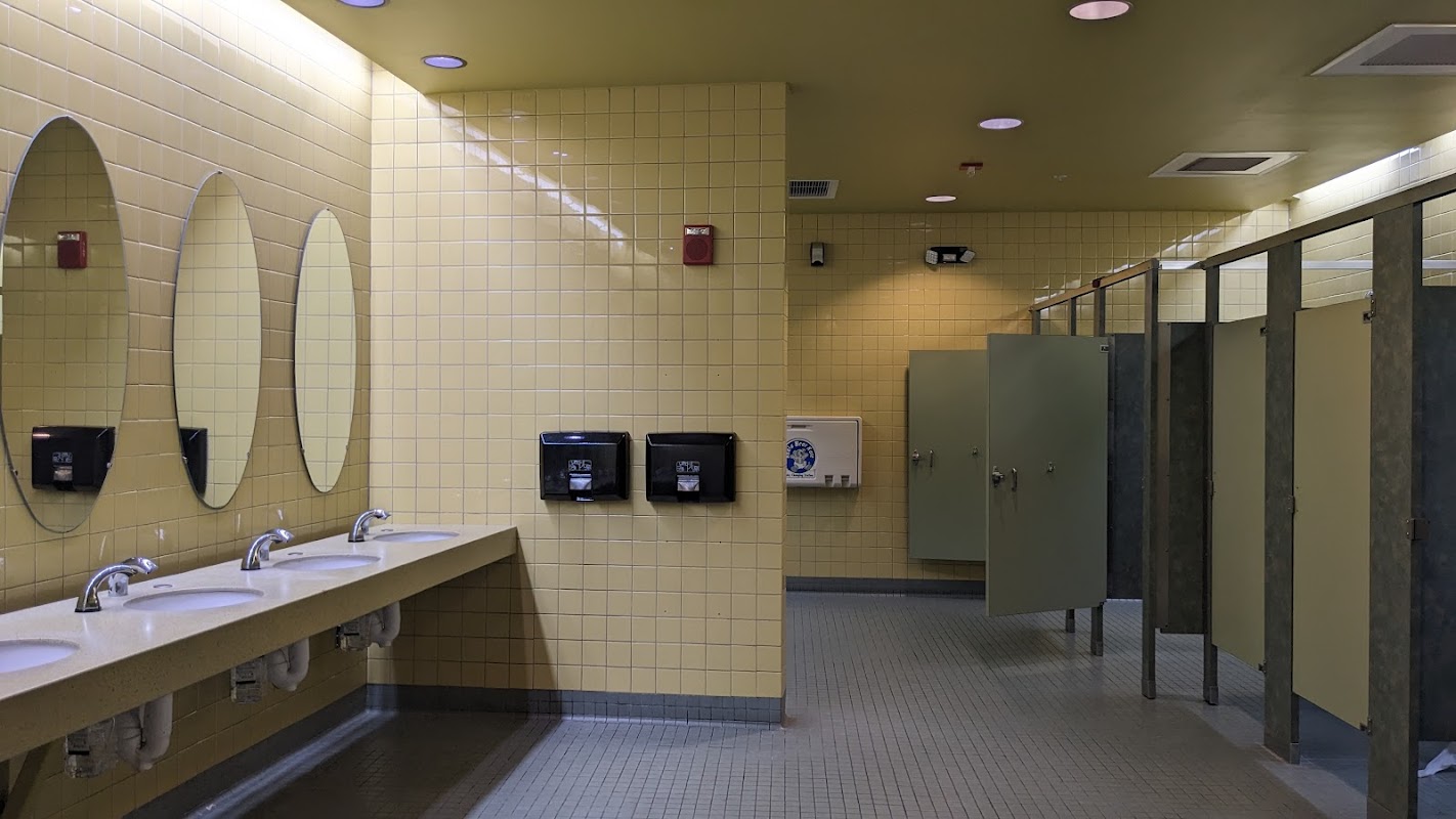 AMC Mall of Louisiana 15 photo 10