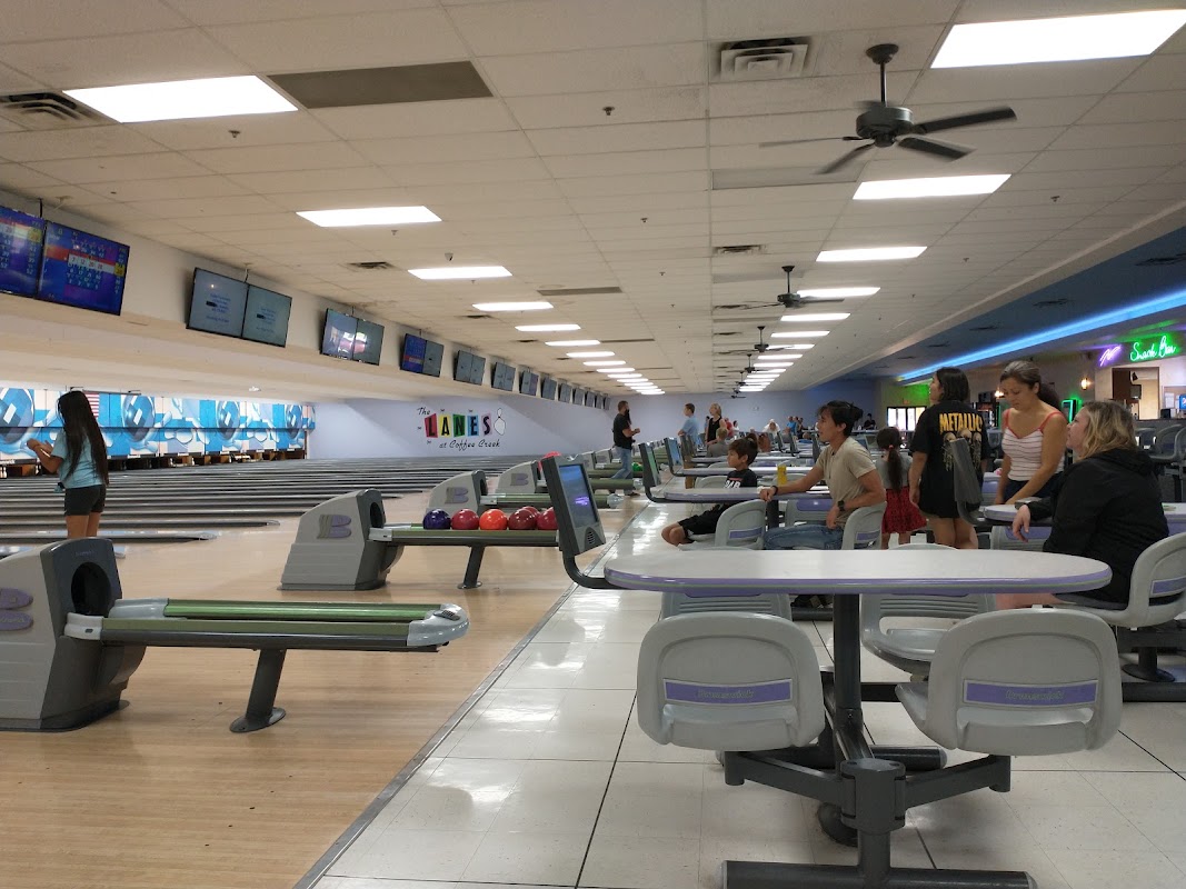 Lanes At Coffee Creek photo 1