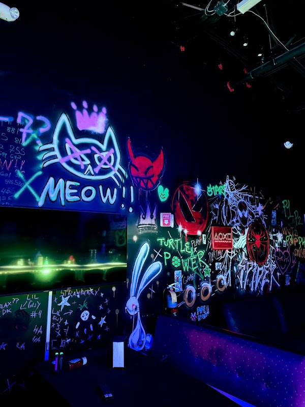 Bad Machines photo 10